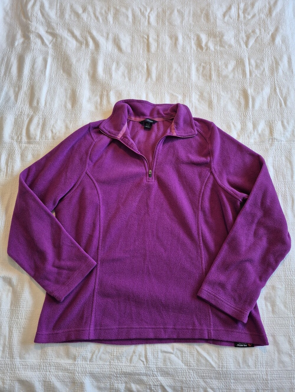 Lands' End women's Medium Petit purple fleece sweater, pullover 1/4 zipper GUC